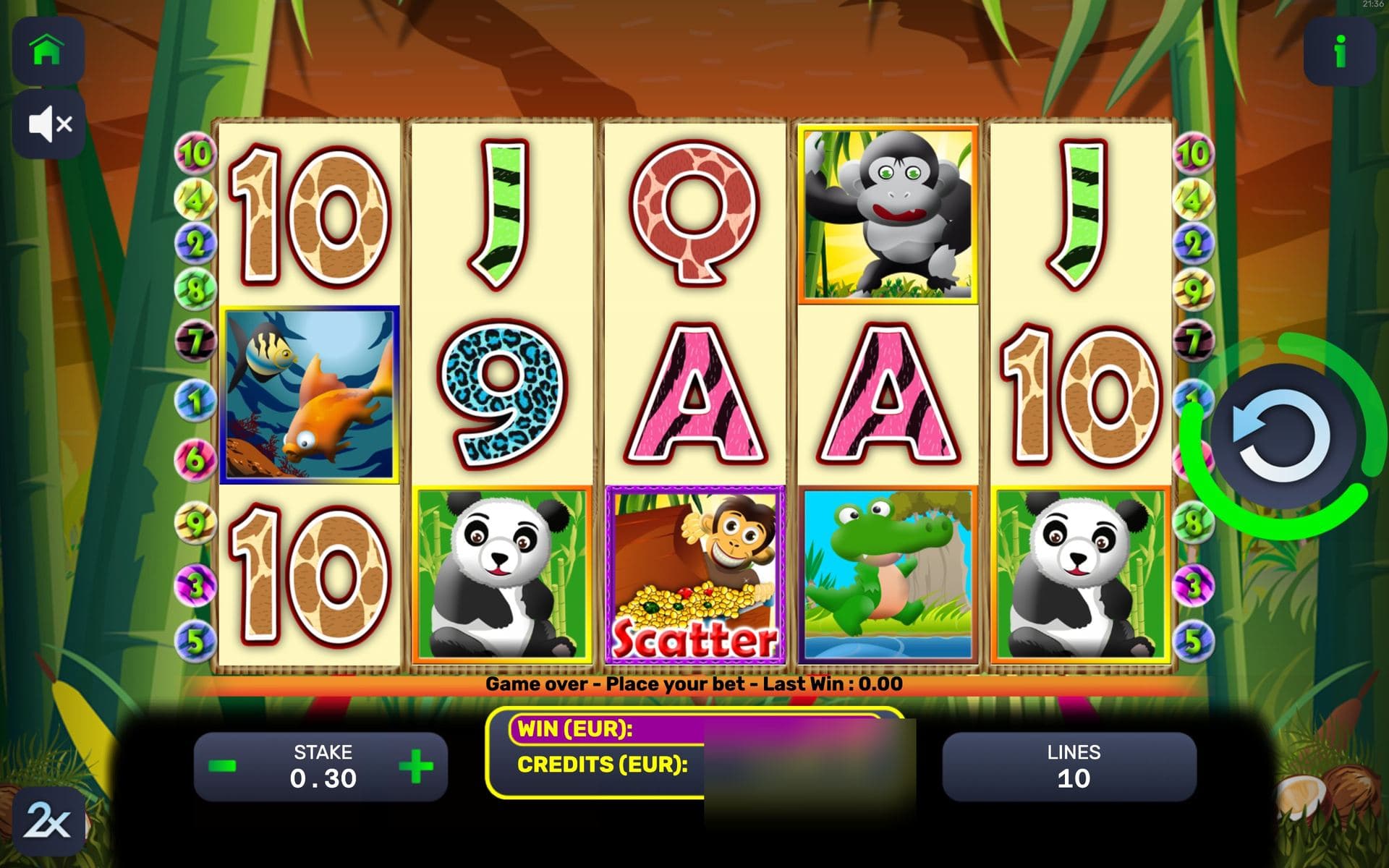 Siam Zoo — base game screen (5×3 · 10 lines · 15 free games)